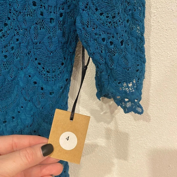 NWT Nightcap Priscilla Lace Backless Dress Size 4 - Picture 3 of 4